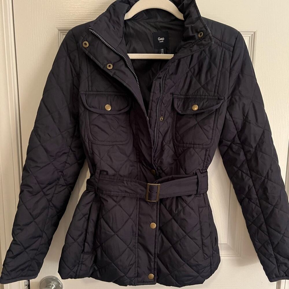 GAP Navy Quilted Coat with removable belt - Size XS